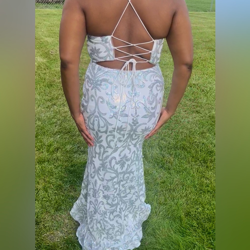 Glowing Iridescent Sequenced White Formal Dress -Size 10-